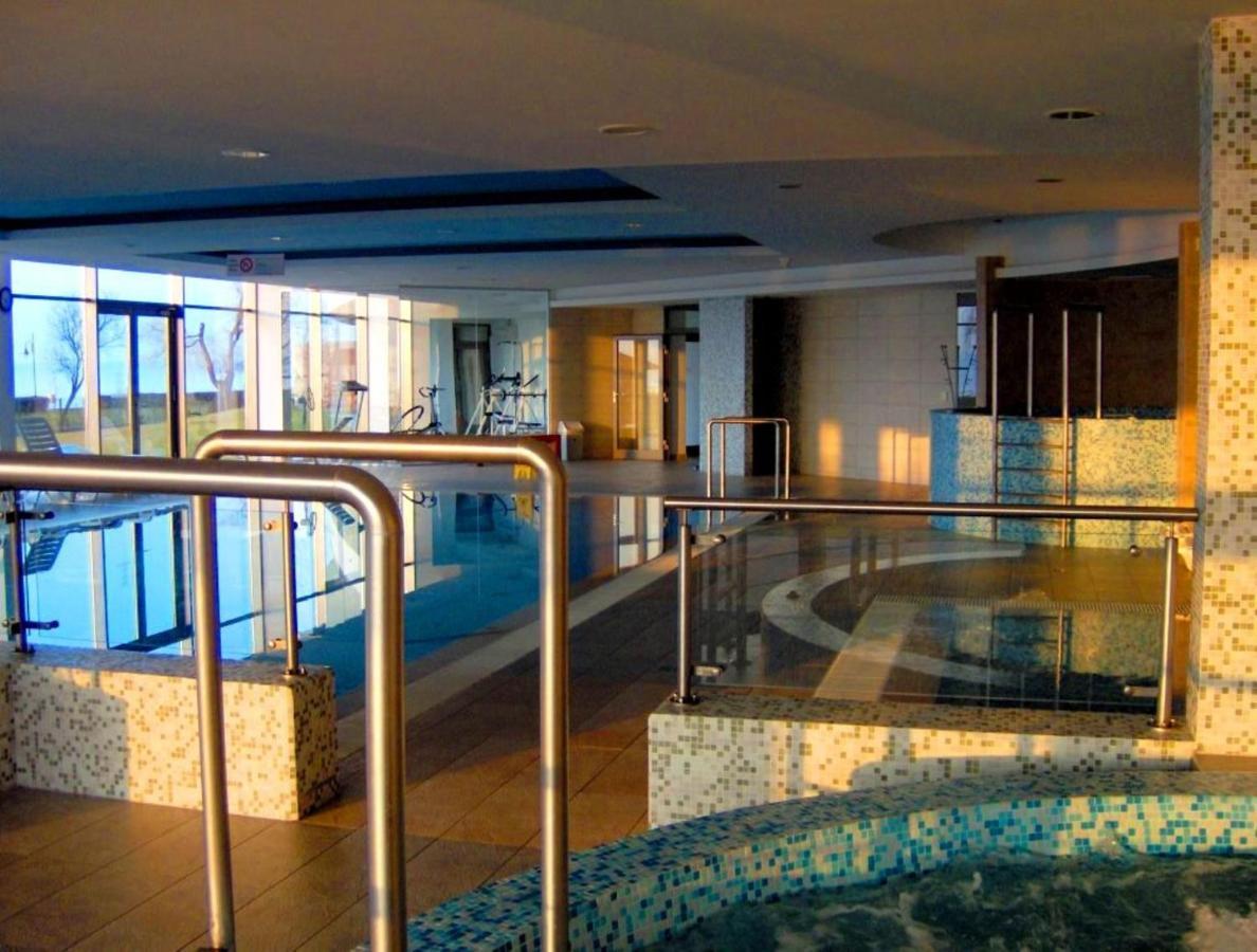 Club 218 Wellness Luxus Apartman Siófok Exteriör bild