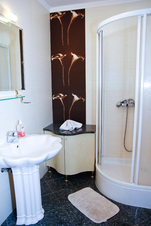 Club 218 Wellness Luxus Apartman Siófok Exteriör bild