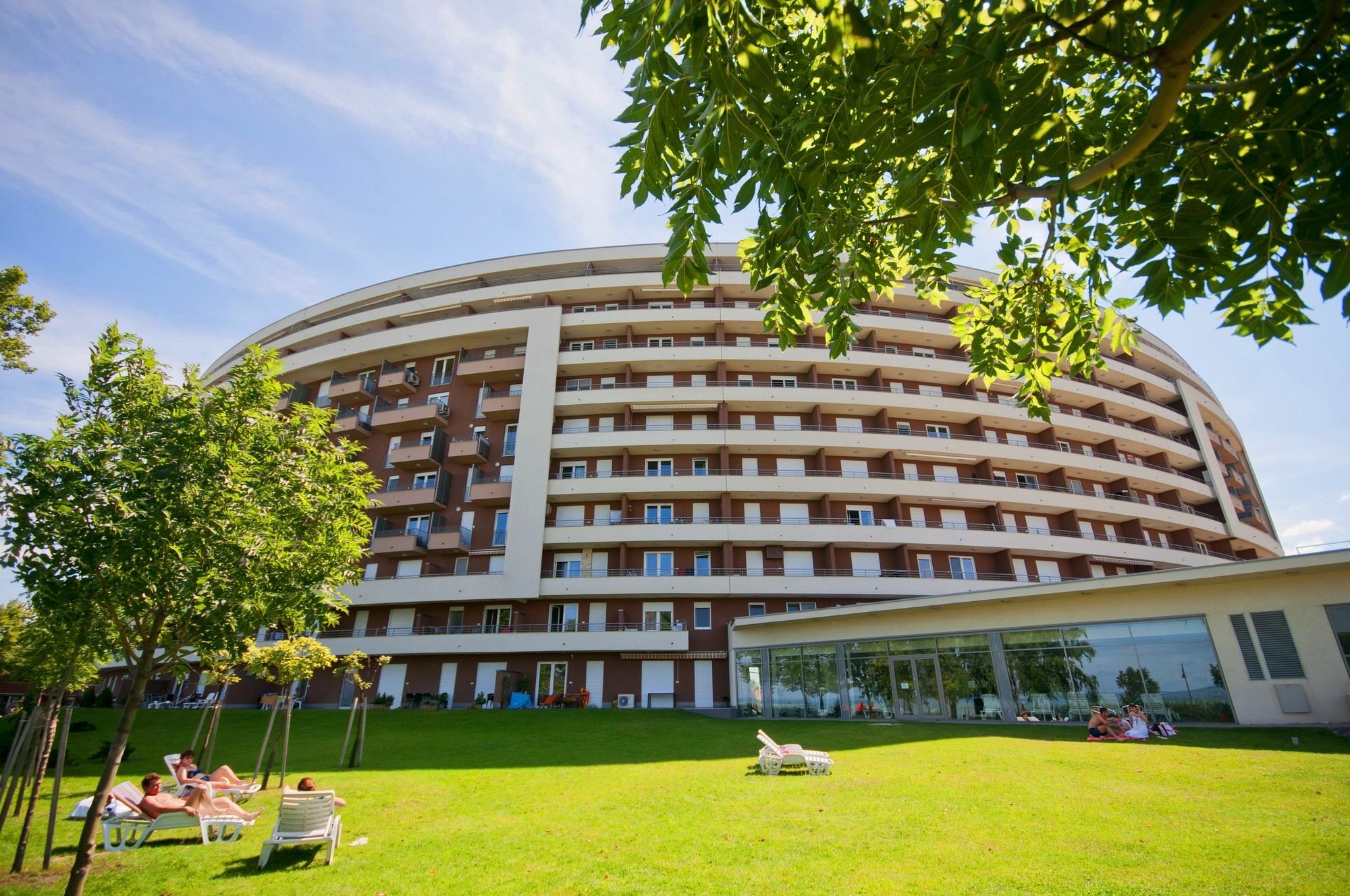 Club 218 Wellness Luxus Apartman Siófok Exteriör bild